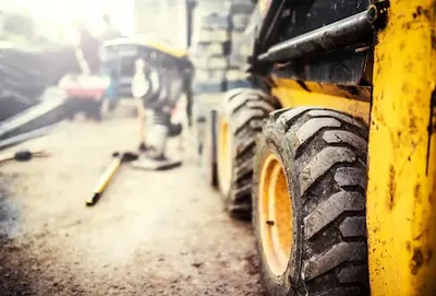 Tech-Bud. Usługi koparką, wyburzenia, brukarskie usługi